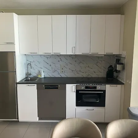 New Haven 402 Met Zijdelings Zeezicht In Nieuwpoort-bad * Nieuwpoort